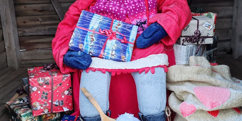 Kuusiratiset ry toivottaa hyvää joulua!